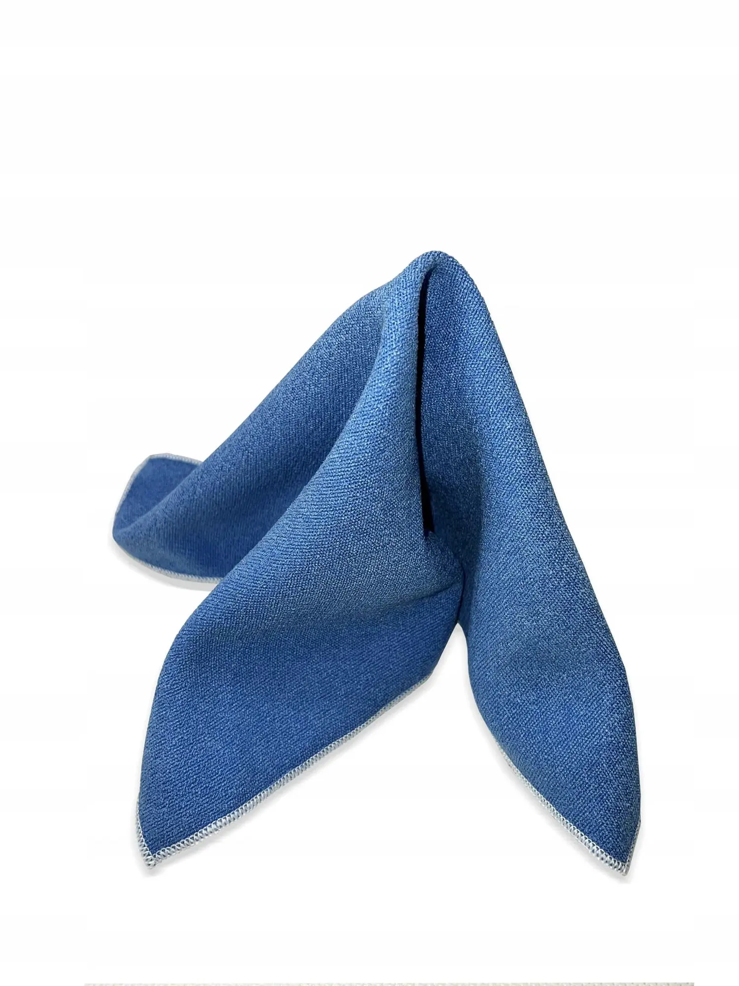 Ściereczka Mikrofibra Duotex Premium Cloth Twisted MSD 015P, zbliżenie na strukturę splotu boucle niebieskiej tkaniny